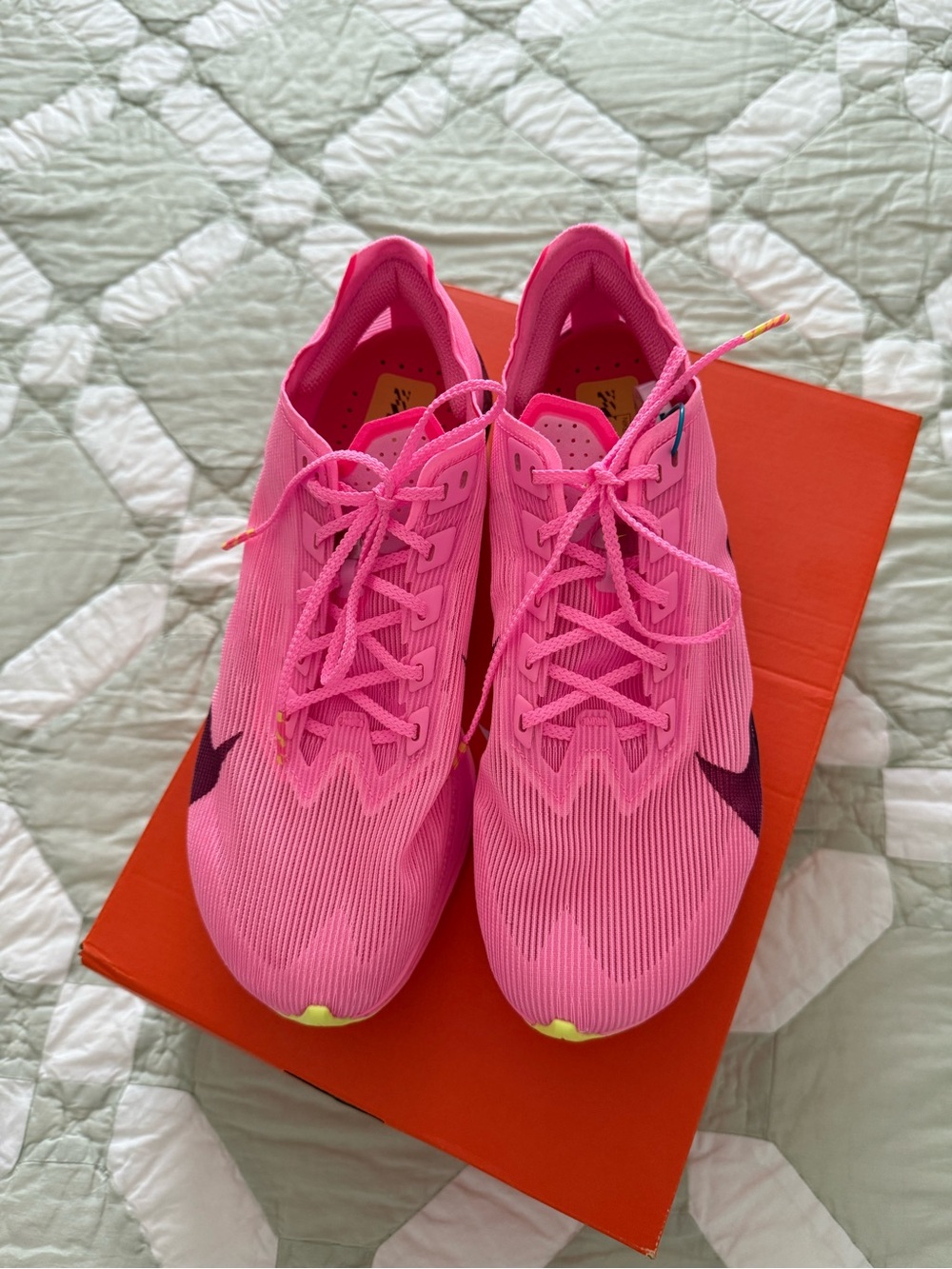 Nike Vaporfly 4 Pink Spell Hyper Pink HF6412-601 Carbon - US 9.5 - NWT